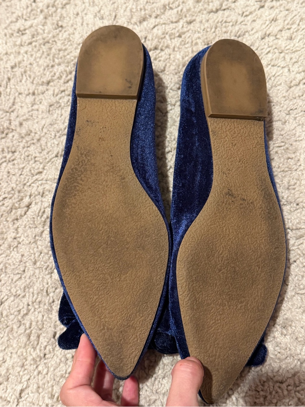 Jack Rogers Navy Velvet Pointed Toe Bow Flats - Picture 3 of 4